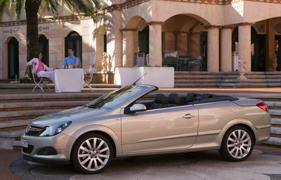 
Image Design Extrieur - Opel Astra Twintop (2007)
 